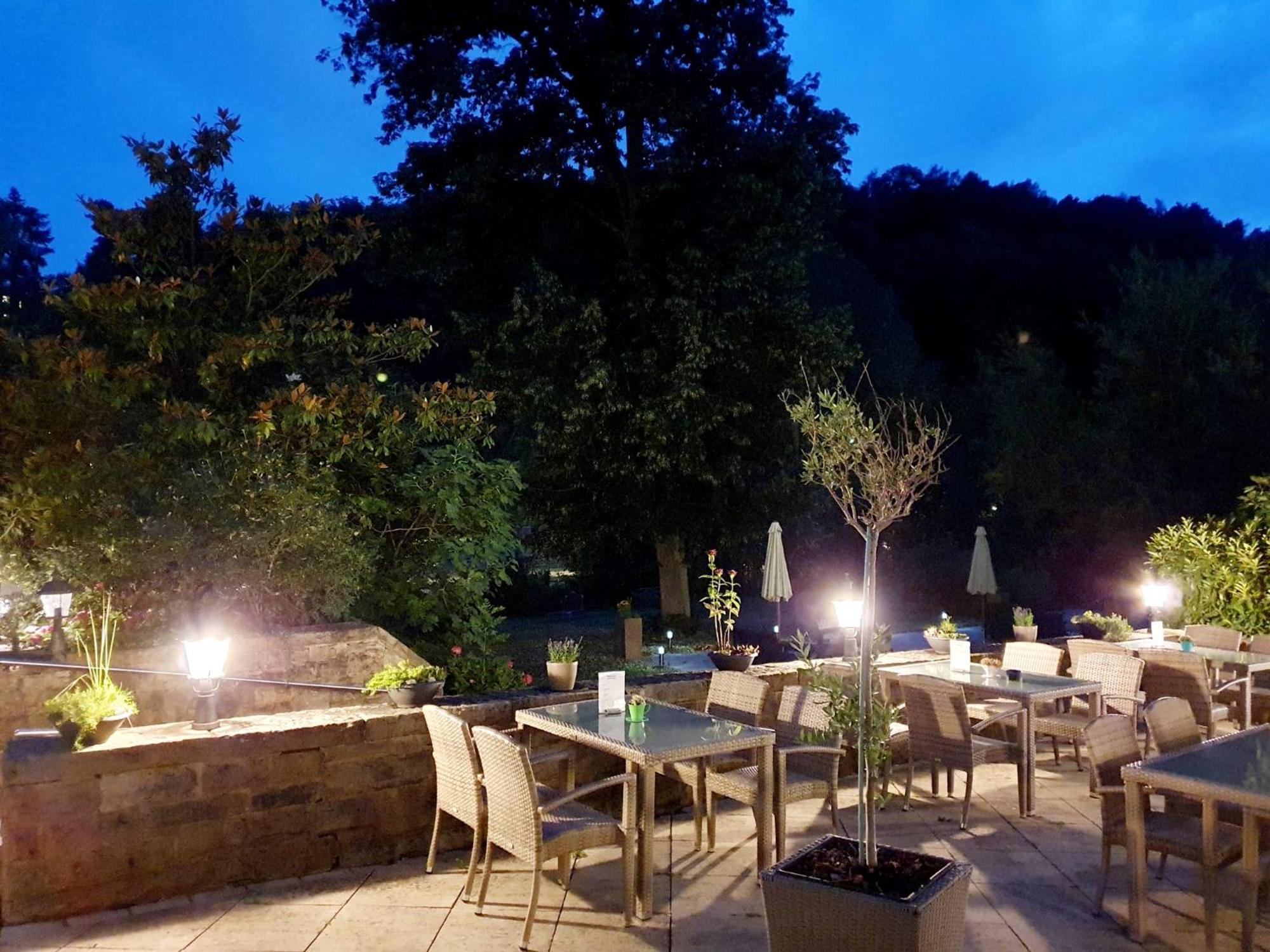 Hotel Kurparkblick Bad Bergzabern Eksteriør billede